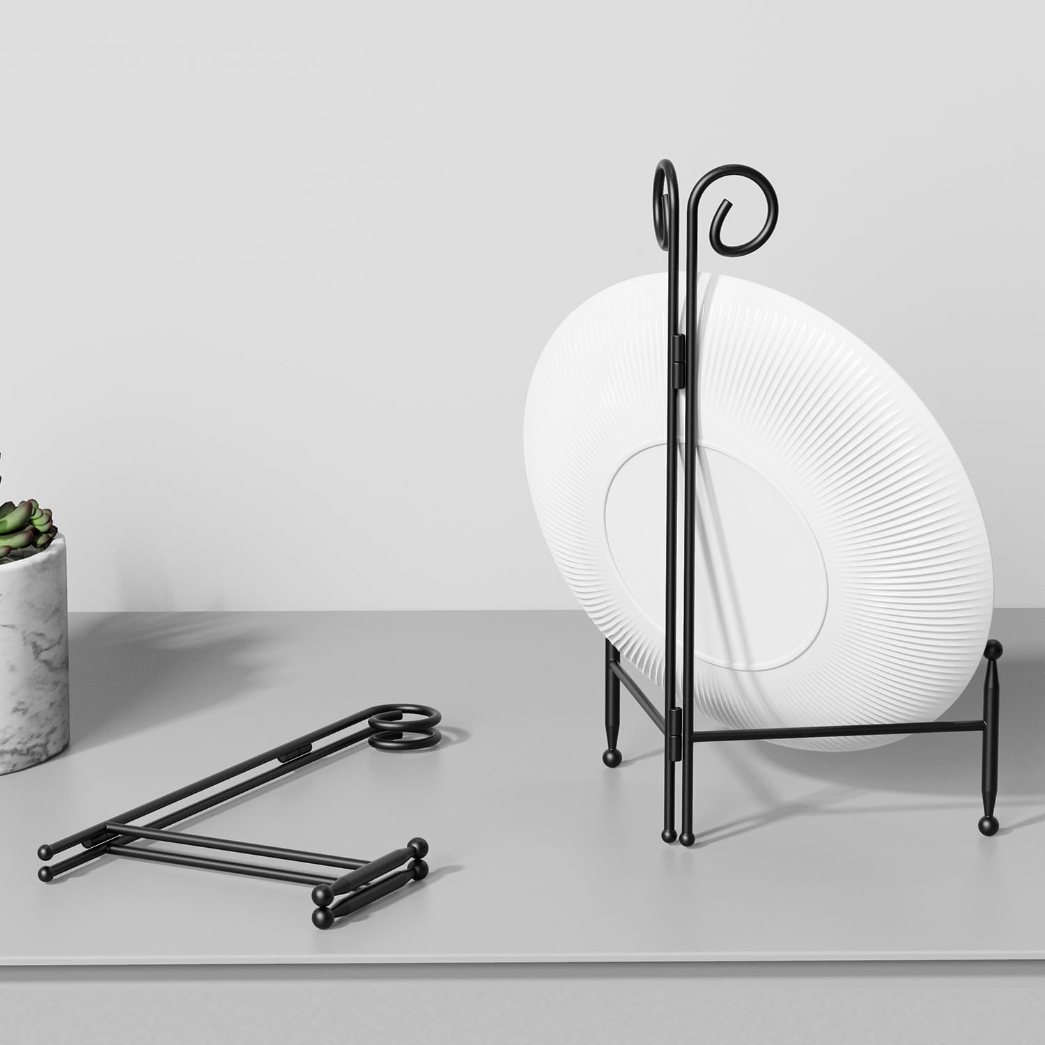 Black Iron Plate Stand for Display 8 Inch 1 Pack
