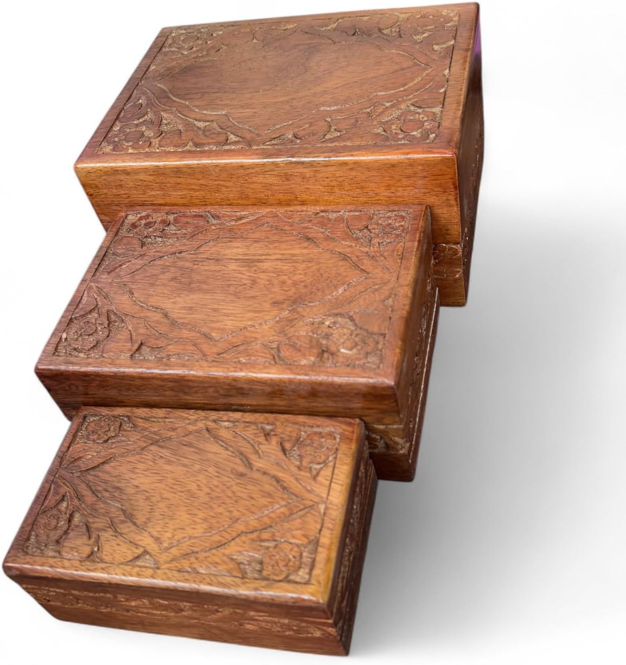 WoodGraphs Svaav Beautiful Handcrafted Wooden Urn Box