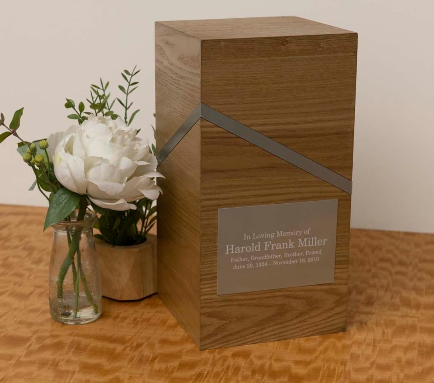Deering Moments Personalized Cremation Urn for Human Ashes