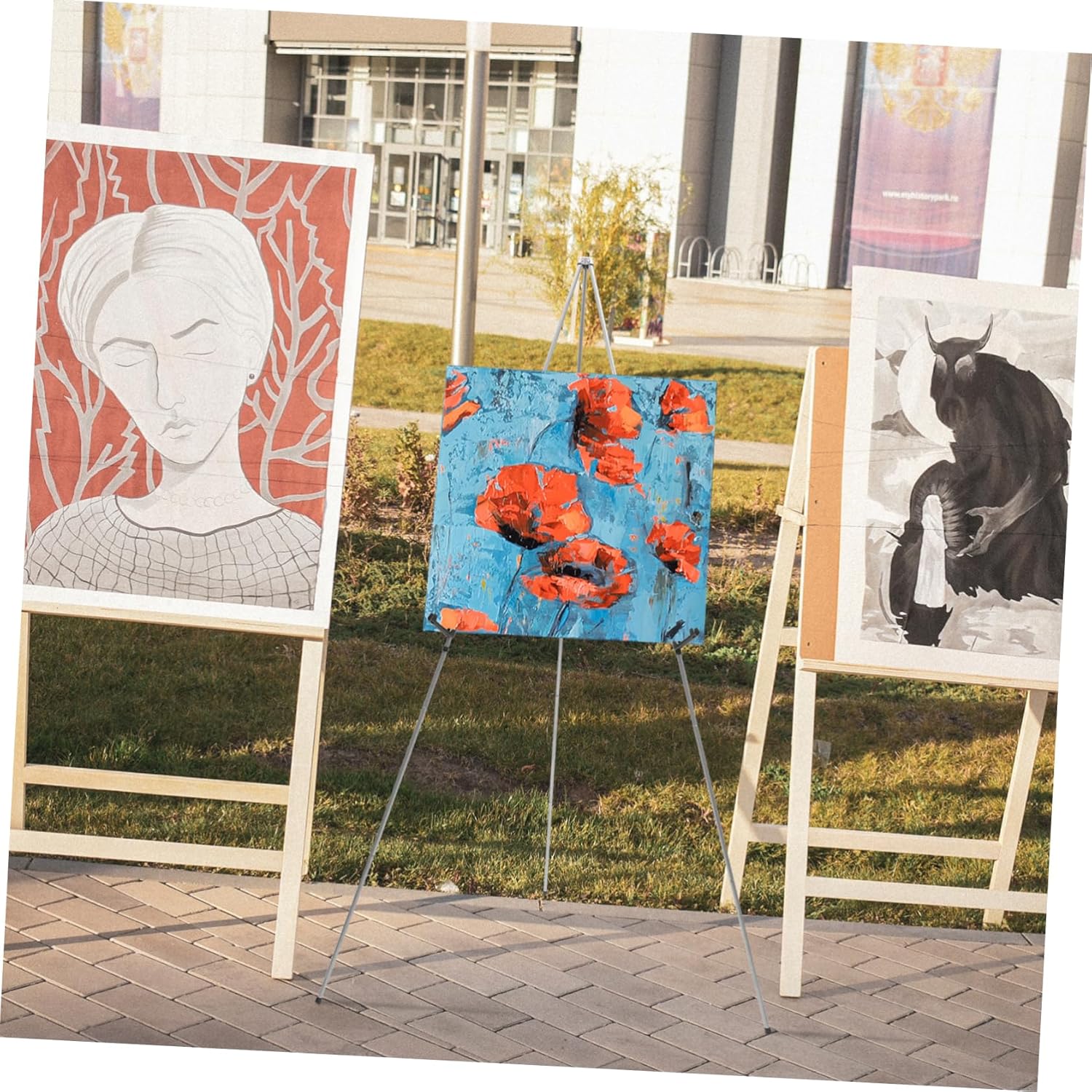 Adjustable Metal Easel Stand for Art Displays and Presentations