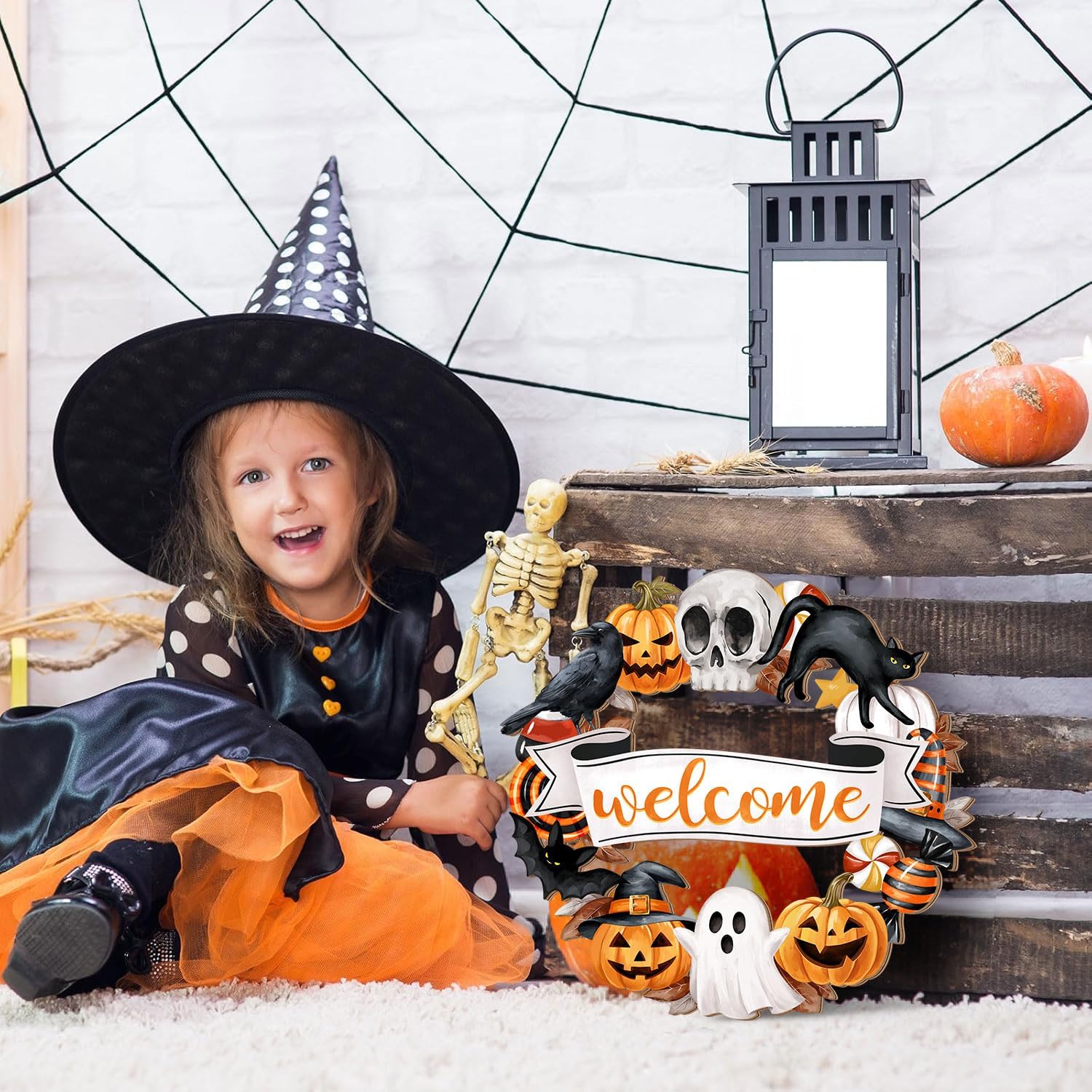 Halloween Wood Wreath with Ghost Black Cat Pumpkin Skull Welcome Sign