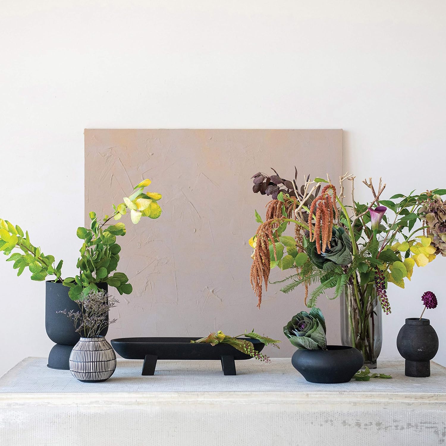 Bloomingville Mango Wood Footed Black Tray
